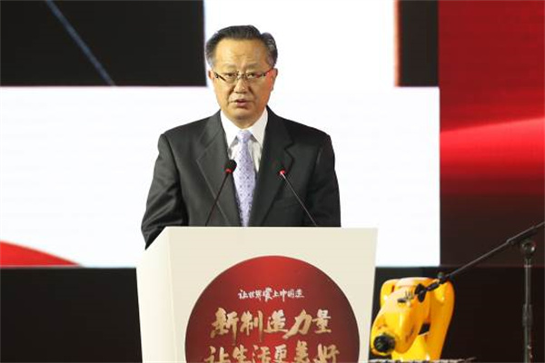 光大证券：人身险业务持续增长 预定利率下调将利好短期销售